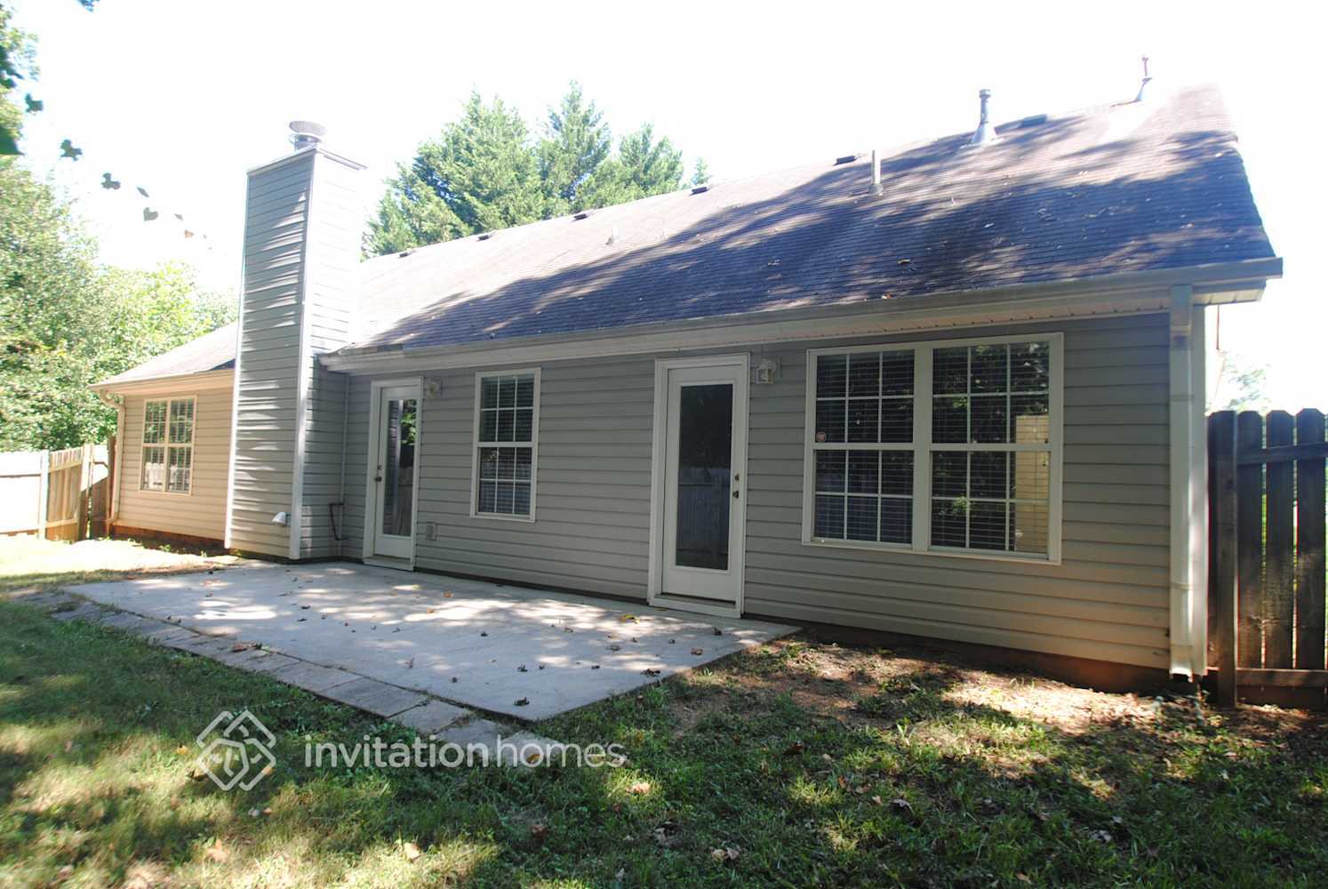 Building Photo - 5280 Gable Ridge Way