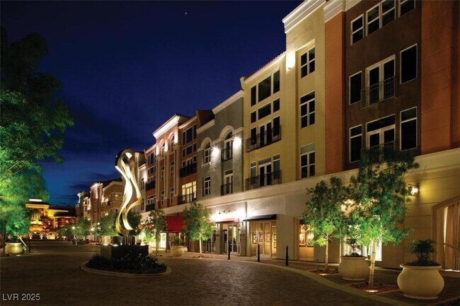 Building Photo - 1838 Thunder Mountain Dr