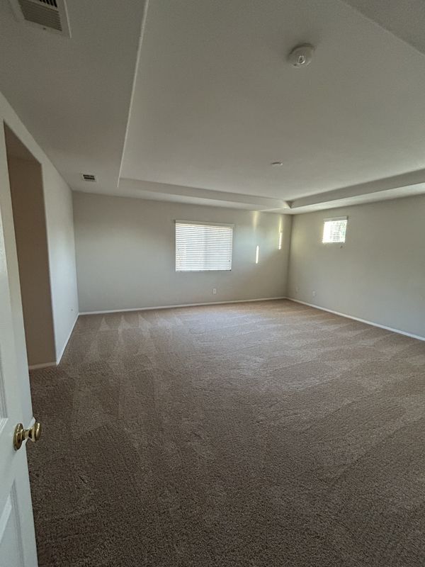Building Photo - 7572 Corona Valley Ave
