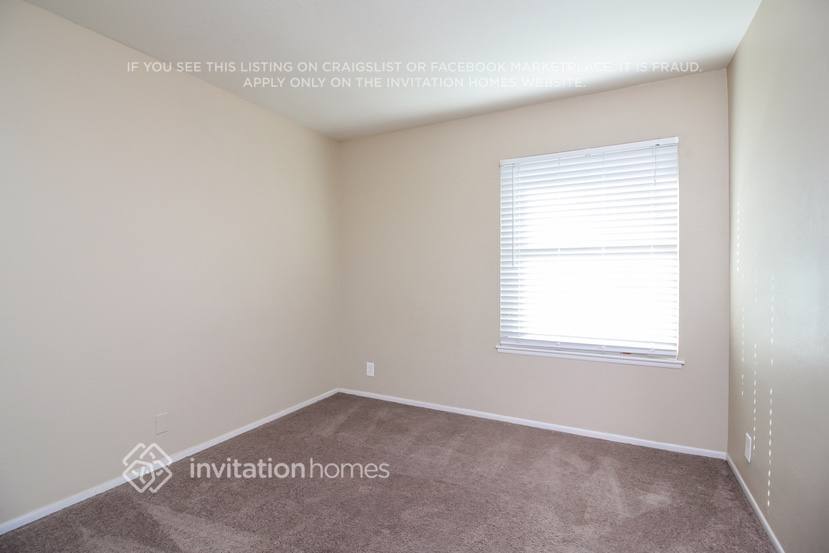 Building Photo - 6926 Eureka Dr