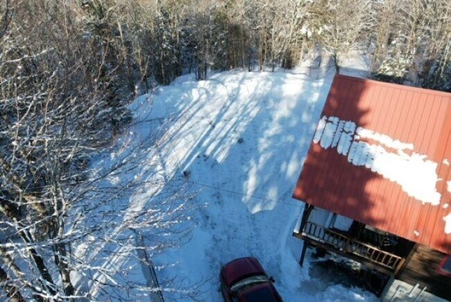 Building Photo - 12 Cloutiers Lp