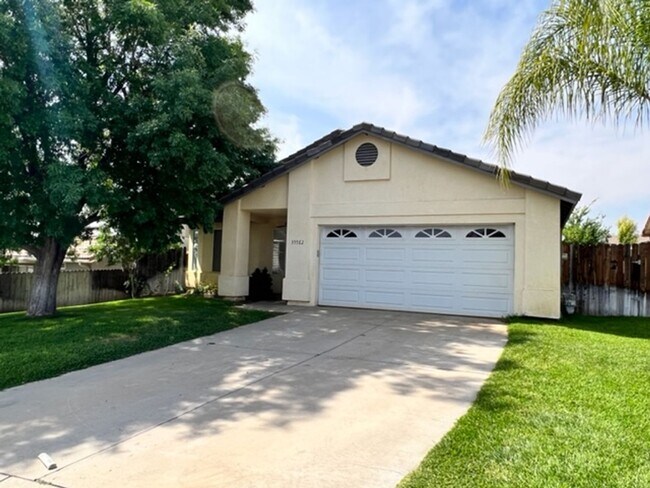 Building Photo - 35582 Penrose Ln