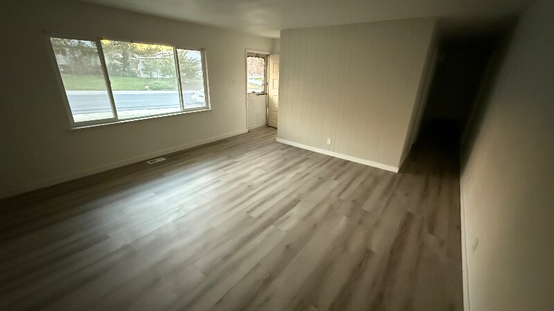 Building Photo - 5221 S 5120 W