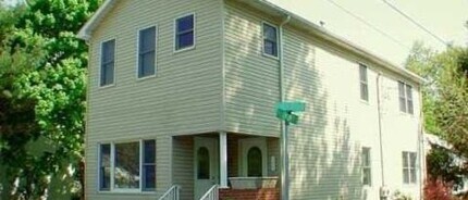 Building Photo - 123 Rolfe Ave