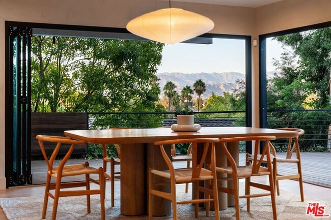 Building Photo - 3627 Woodhill Canyon Rd