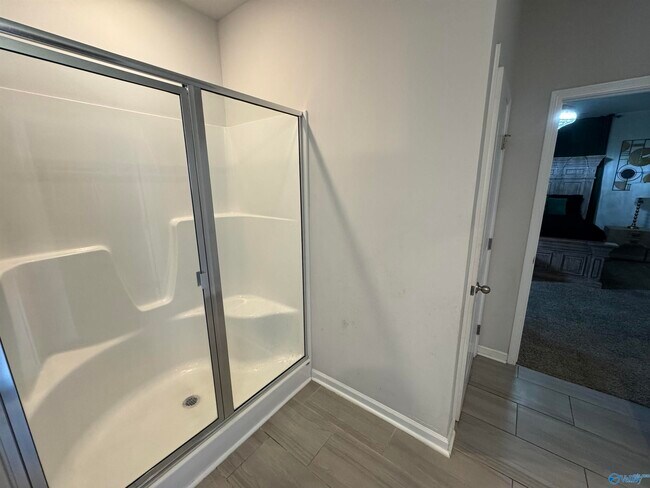 Building Photo - 124 Blackburn Trace
