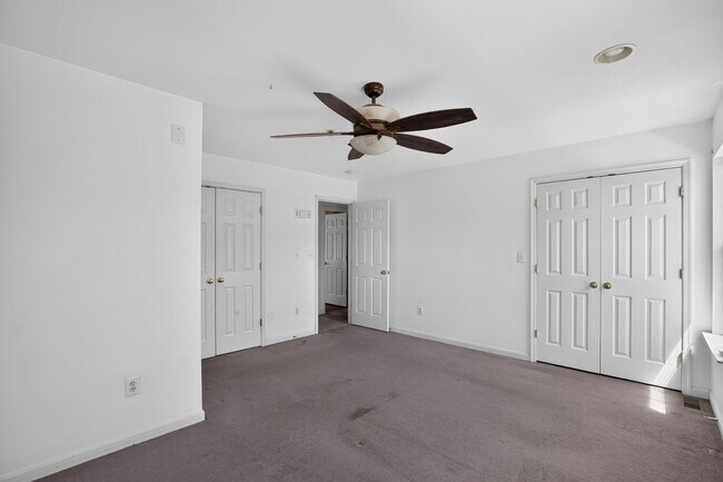 Building Photo - 46090 Maria Way
