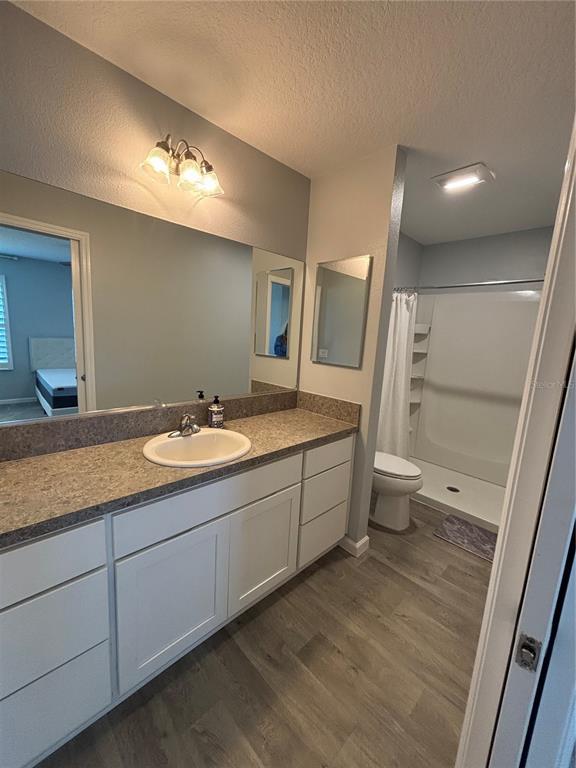 Building Photo - 3319 Rohan Rd