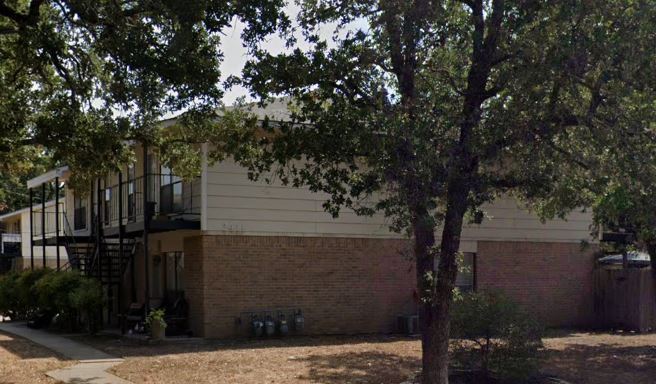 Primary Photo - 2411 Pedernales Dr
