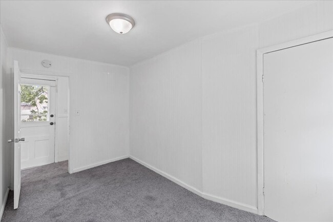 Building Photo - 601 Wesley Ave