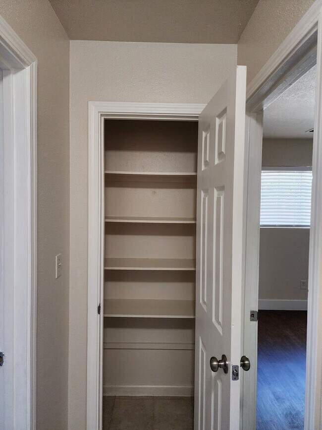 Building Photo - 3 bedroom 1 bath with Garage converted to ...