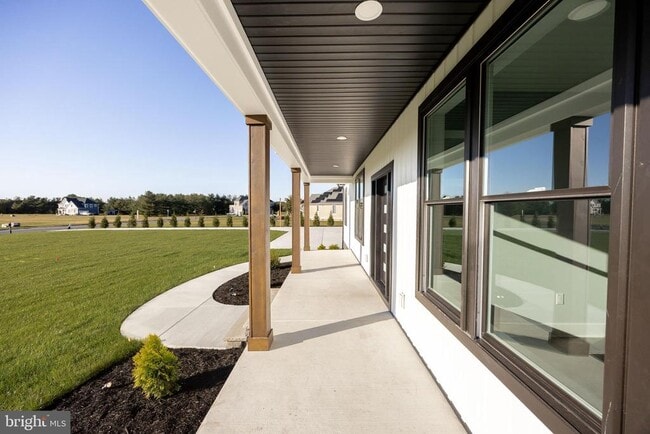 Building Photo - 5692 King Stuart Dr