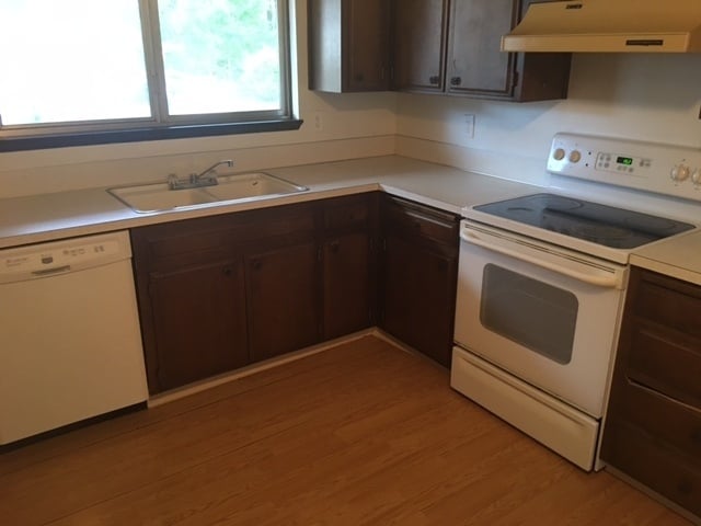 Building Photo - 3 Bedroom 1 Bath Home on large lot in Cascade Locks, OR