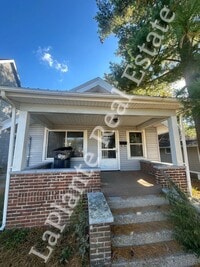 Building Photo - Charming 3-Bedroom Bungalow in Five Points – Perfect Location & Value
