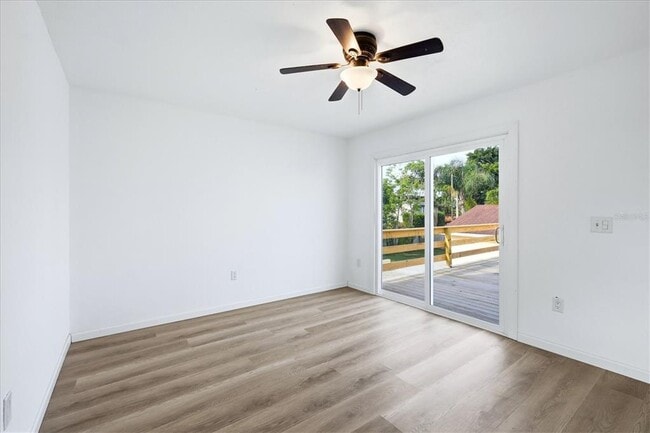 Building Photo - 515 46th St W