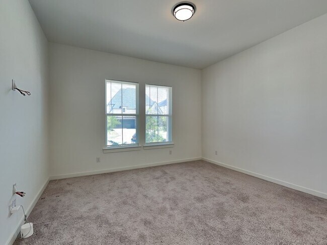 Building Photo - 15672 Desert Broom Rd