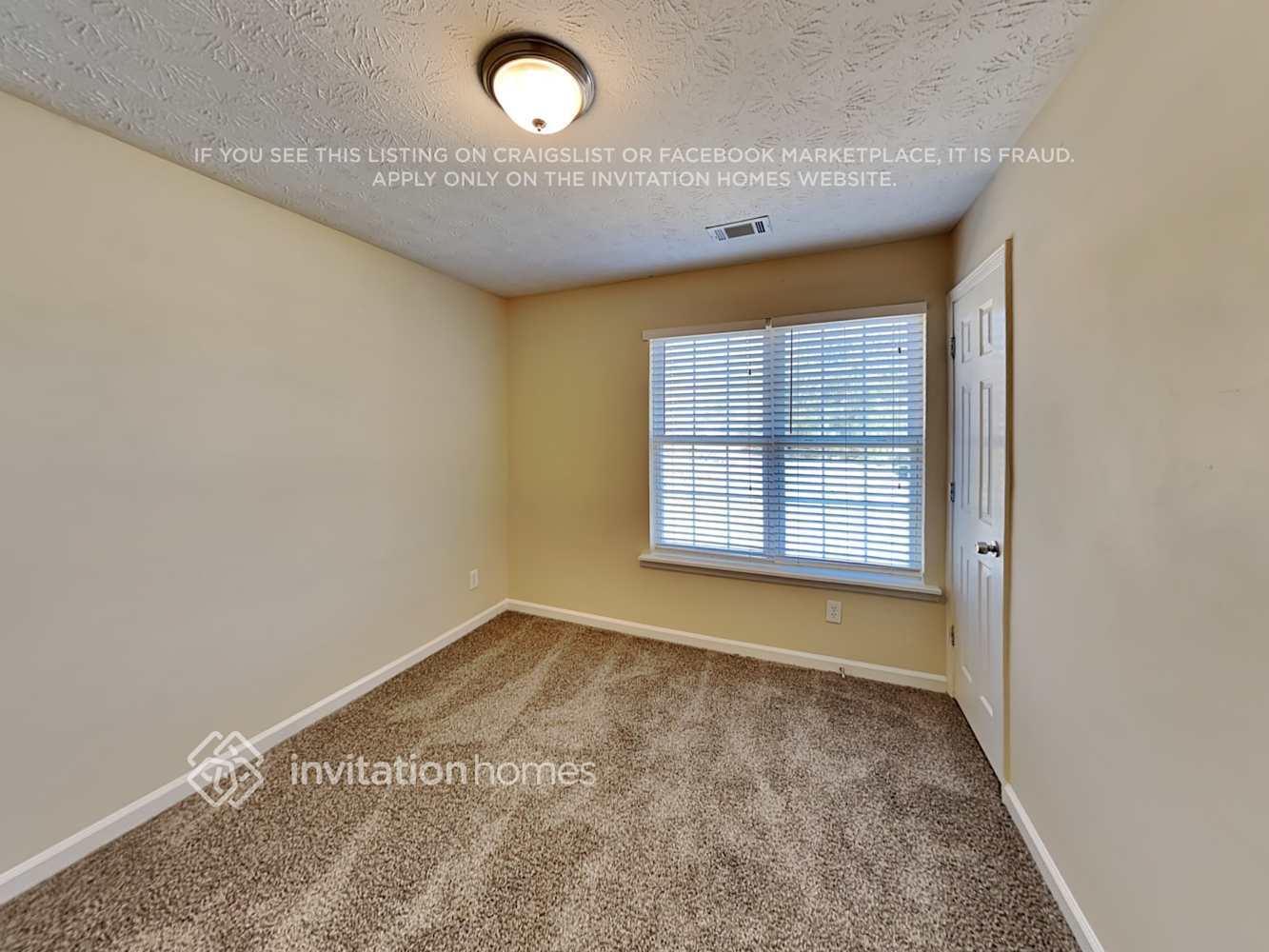 Building Photo - 2525 Turtle Terrace