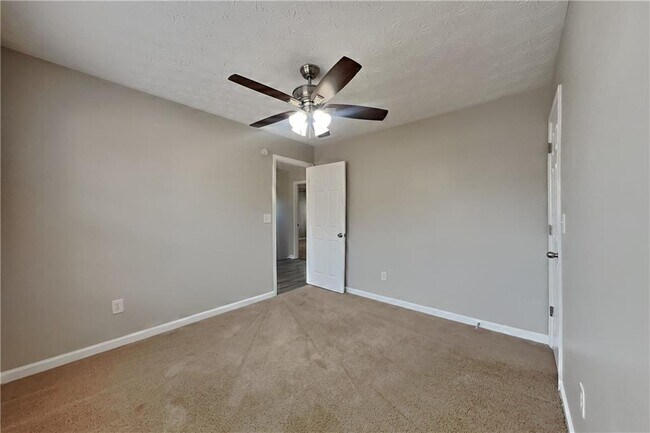 Building Photo - 1263 Melrose Forest Ln SE