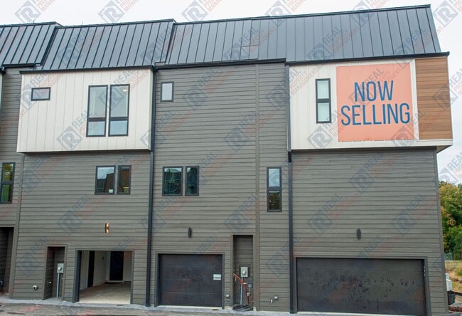 Building Photo - For Rent – Modern, Eco-Friendly Smart Home in Durham, NC