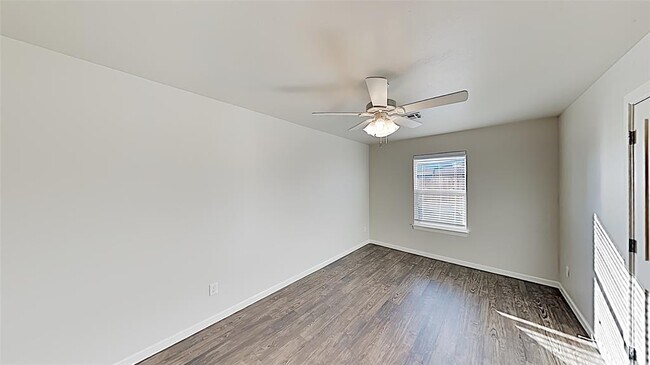 Building Photo - 5017 Avion Ct