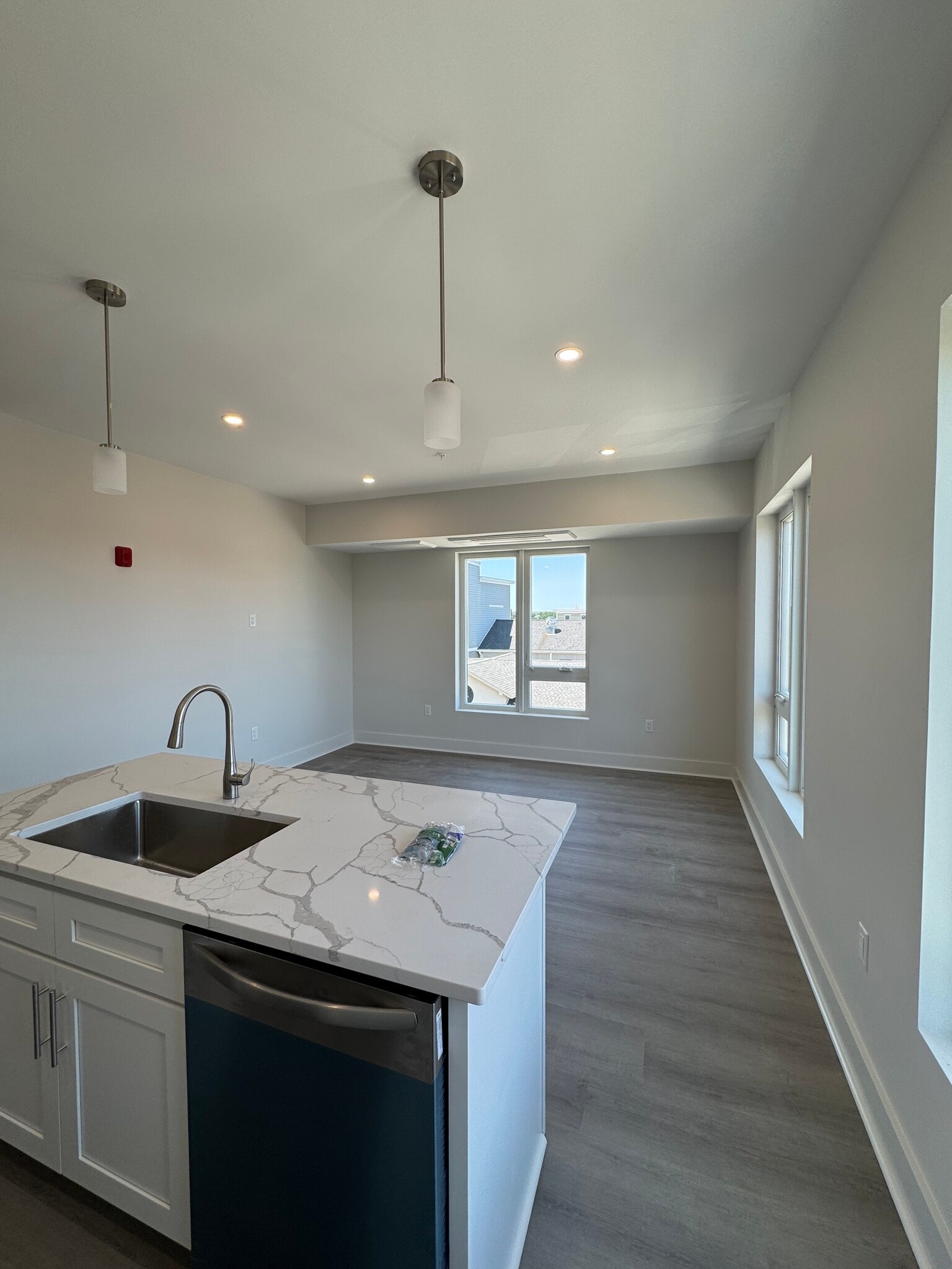 Building Photo - 386 Atwells Ave