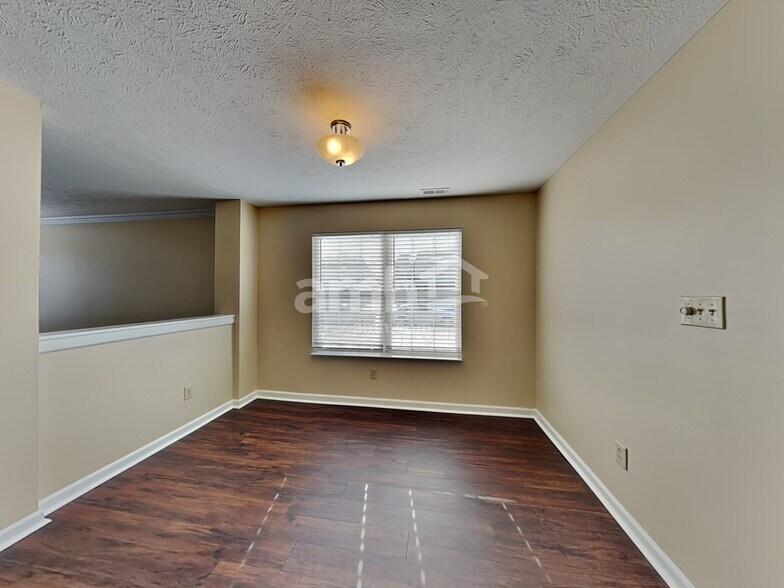 Building Photo - 5838 Twin River Ln