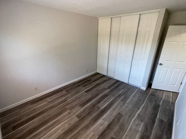 Building Photo - Updated Gorgeous Antioch Home with Pool