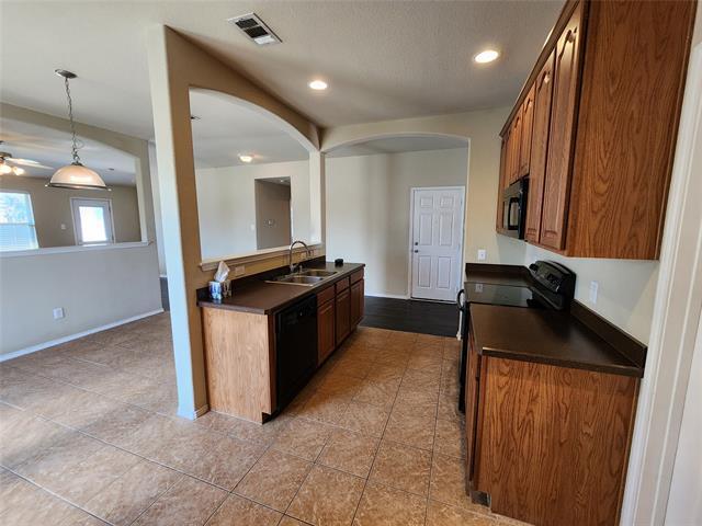 Building Photo - 1728 Quail Grove Dr