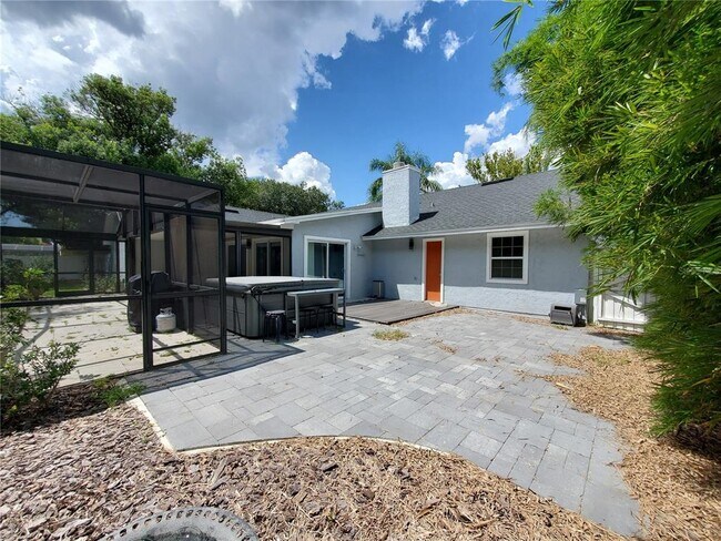 Building Photo - 6522 Hidden Beach Cir