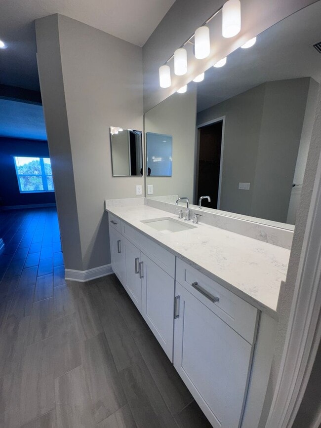 Building Photo - New Construction in Grand Park-4 Bedrooms and 4 Bathrooms with a Den and a Loft! No deposit for q...