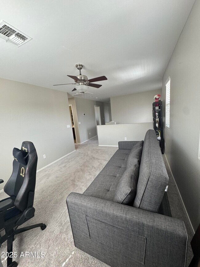 Building Photo - 1178 N 163rd Dr
