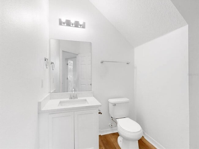 Building Photo - 7627 Long Island Dr