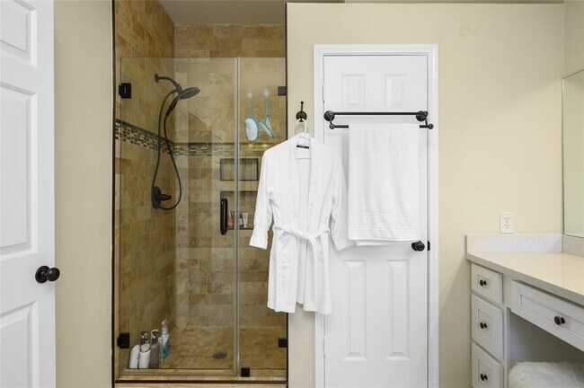 Building Photo - 18518 Berry Leaf Ct