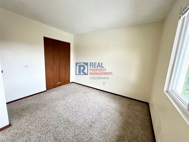 Building Photo - 3053 Starlight Cir