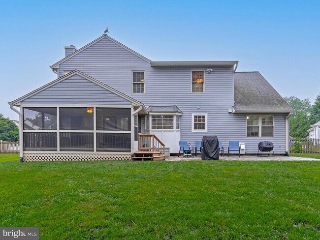 Building Photo - 3044 Emerald Chase Dr