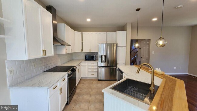 Building Photo - 14773 Truitt Farm Dr