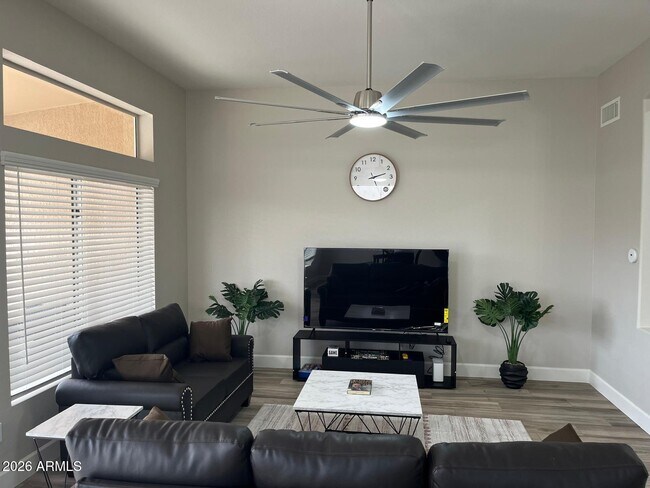 Building Photo - 14608 W Horizon Dr