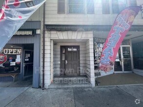 Building Photo - 107 N Hanover St