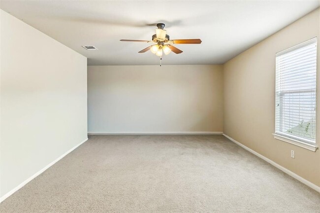 Building Photo - 14504 Broadwinged Hawk Dr