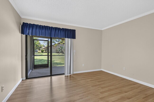 Building Photo - 184 Mastic Tree Ct