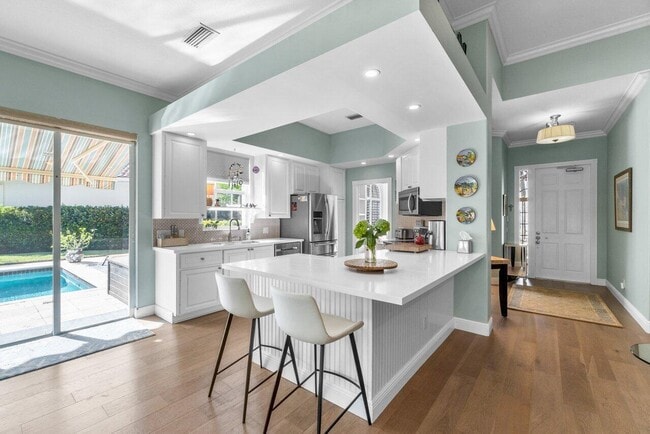 Building Photo - 8222 Dominica Pl