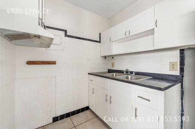 Building Photo - 4920 17th St