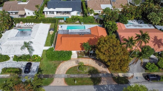 Building Photo - 2101 NE 211th Terrace