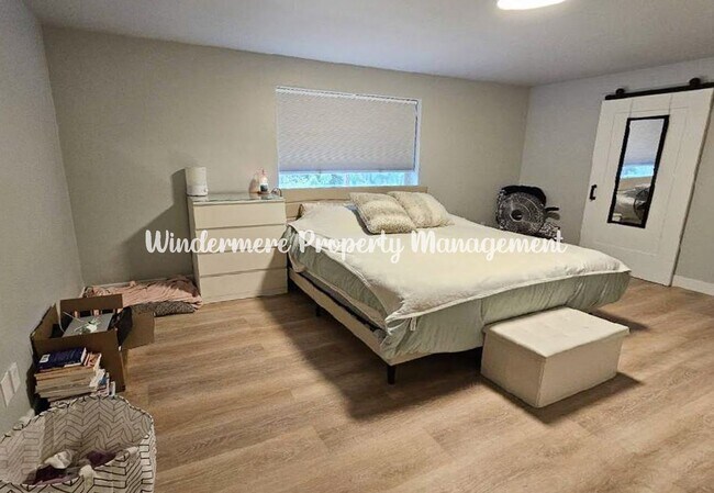 Building Photo - Commuter's Dream in Manchester!