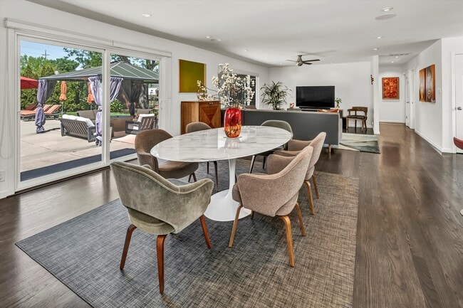 Building Photo - 1790 McKinley Rd