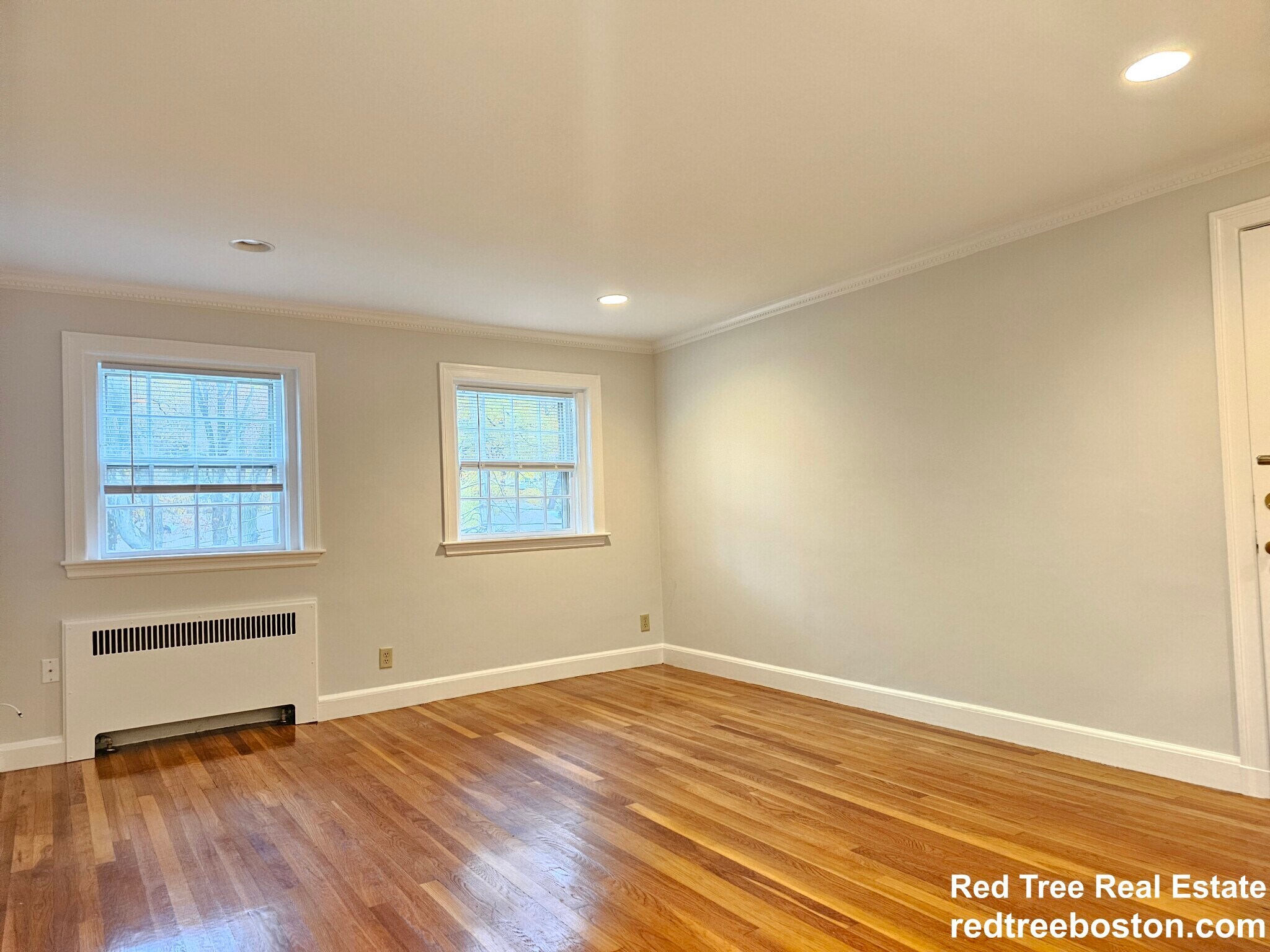 Building Photo - 67 Wyman St