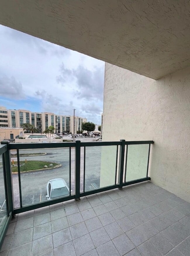 Building Photo - 2055 SW 122nd Ave