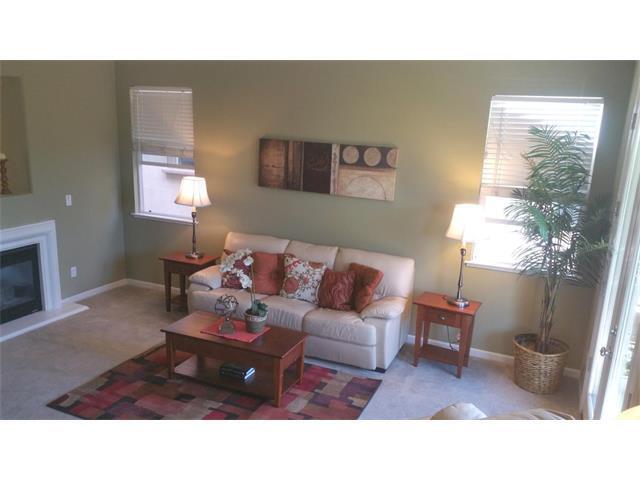 Building Photo - WILLOW GLEN - Beautiful townhome with balc...
