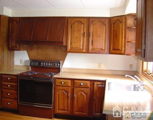 Building Photo - 49 Clay St