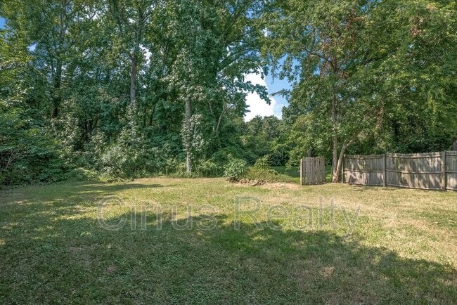 Building Photo - 49 Fulton St